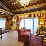 Otel Orologio 4*