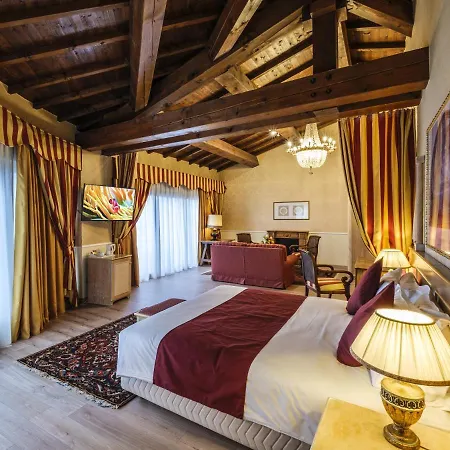 Orologio 4* Ferrara