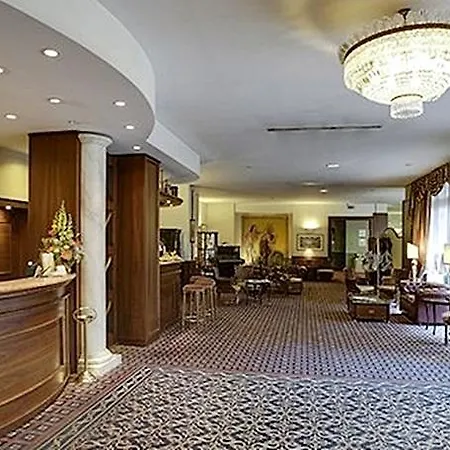 오롤로지오 호텔 페라라